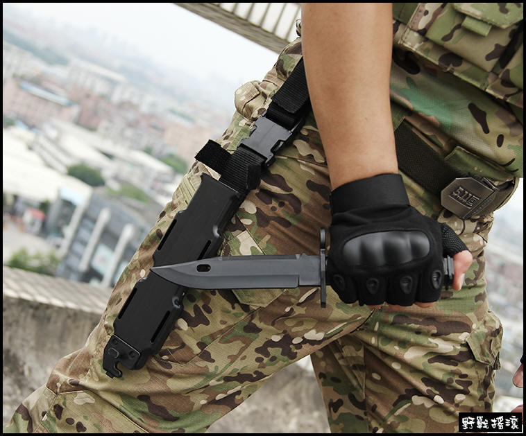 M9 塑膠模型刺刀【黑色、沙色、綠色】