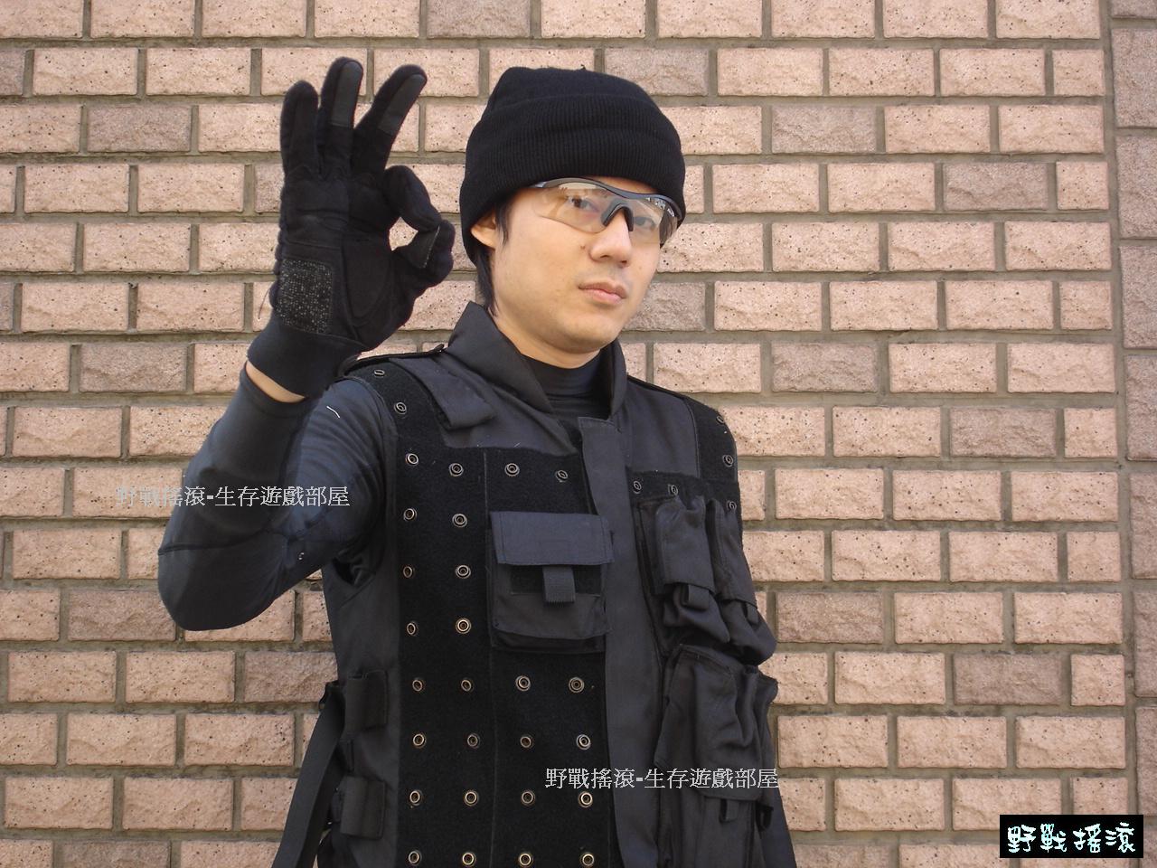 雙層針織毛線三孔頭套、毛帽 (扮歹徒、恐怖分子可用) 保暖面罩 登山戶外騎車